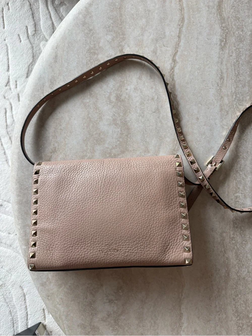 VALENTINO Garavani Rockstud Grainy Calfskin Crossbody Bag